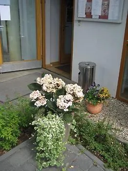 Ambassador-berlin Gruenau 3*