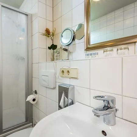 Ambassador-berlin Gruenau Hotel Berlín