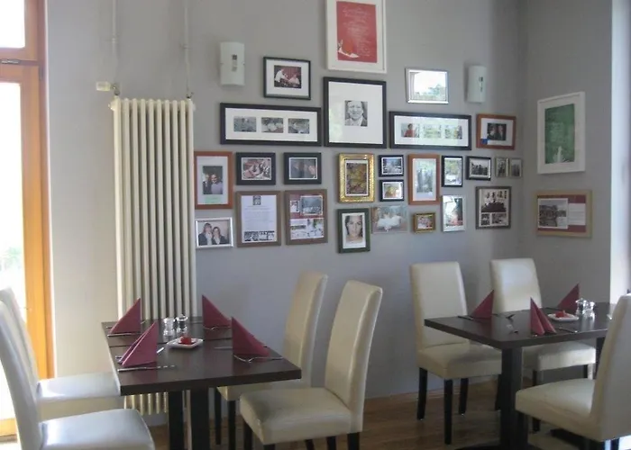 Ambassador-berlin Gruenau Hotel 3*