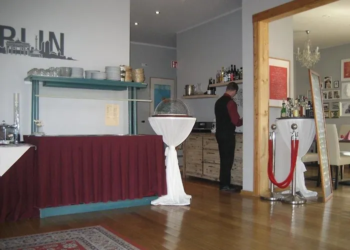 Ambassador-berlin Gruenau