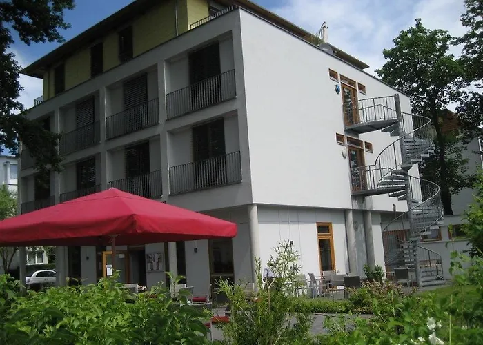 Ambassador-berlin Gruenau 호텔 3*