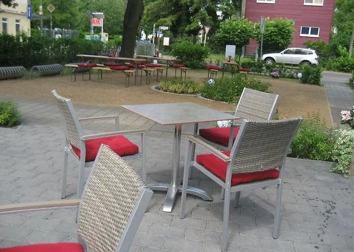 Ambassador-berlin Gruenau 3*